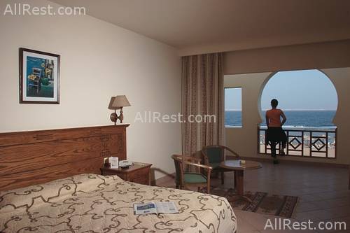 Sea Club Resort 8